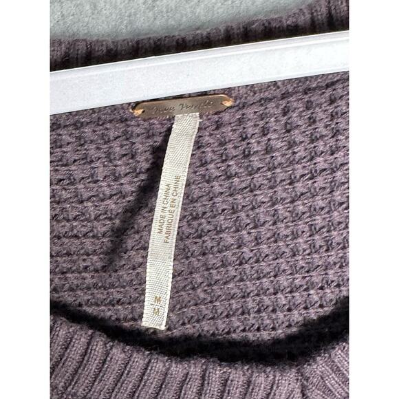 Free People Medium Moonshine Cold Shoulder Raw‎ Hem Swing Sweater Waffle Thermal - Picture 3 of 8